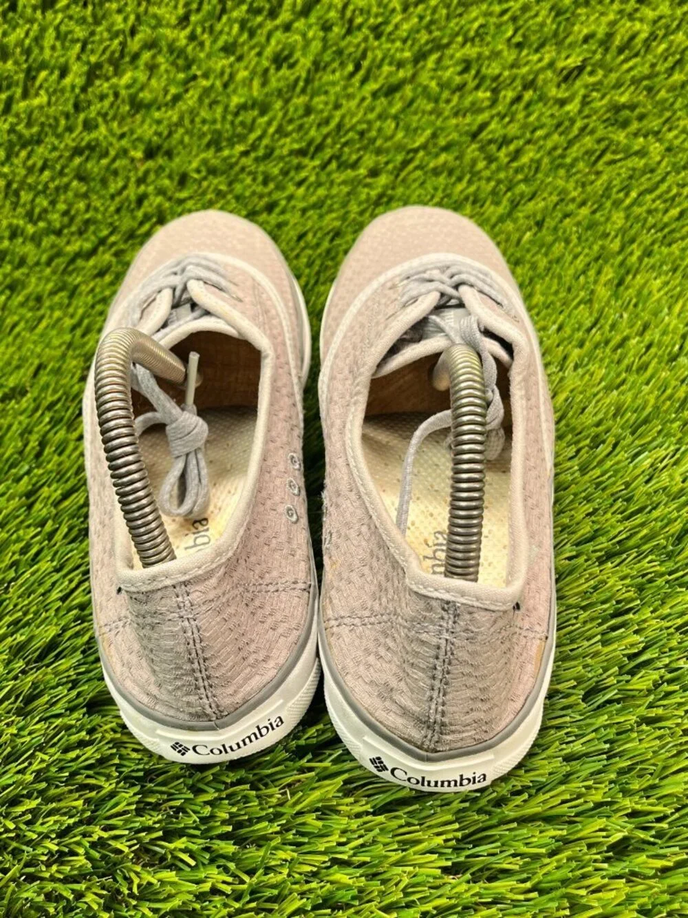 Columbia Vulc N Vent Womens Size 9.5‎ Gray White Casual Walking Shoes Flats